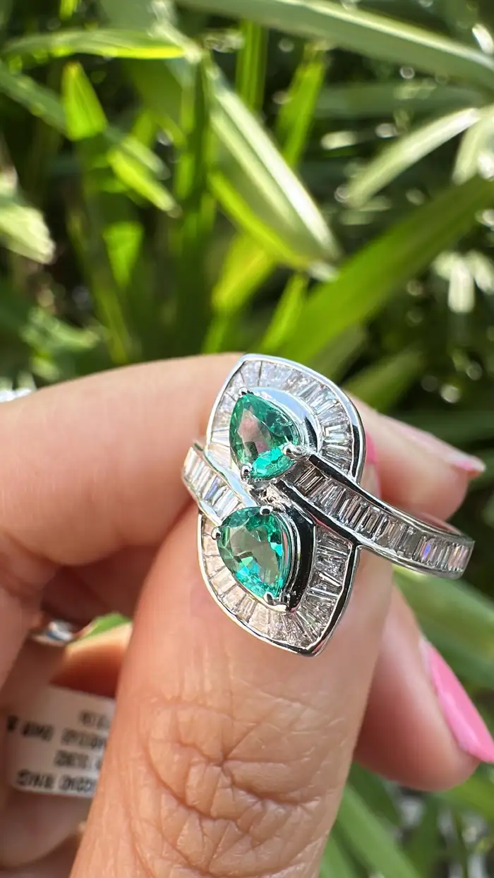 18k White Gold Tapered Baguette Diamonds Engagement Ring - Natural Pear Shape Zambian Emerald Wedding Ring