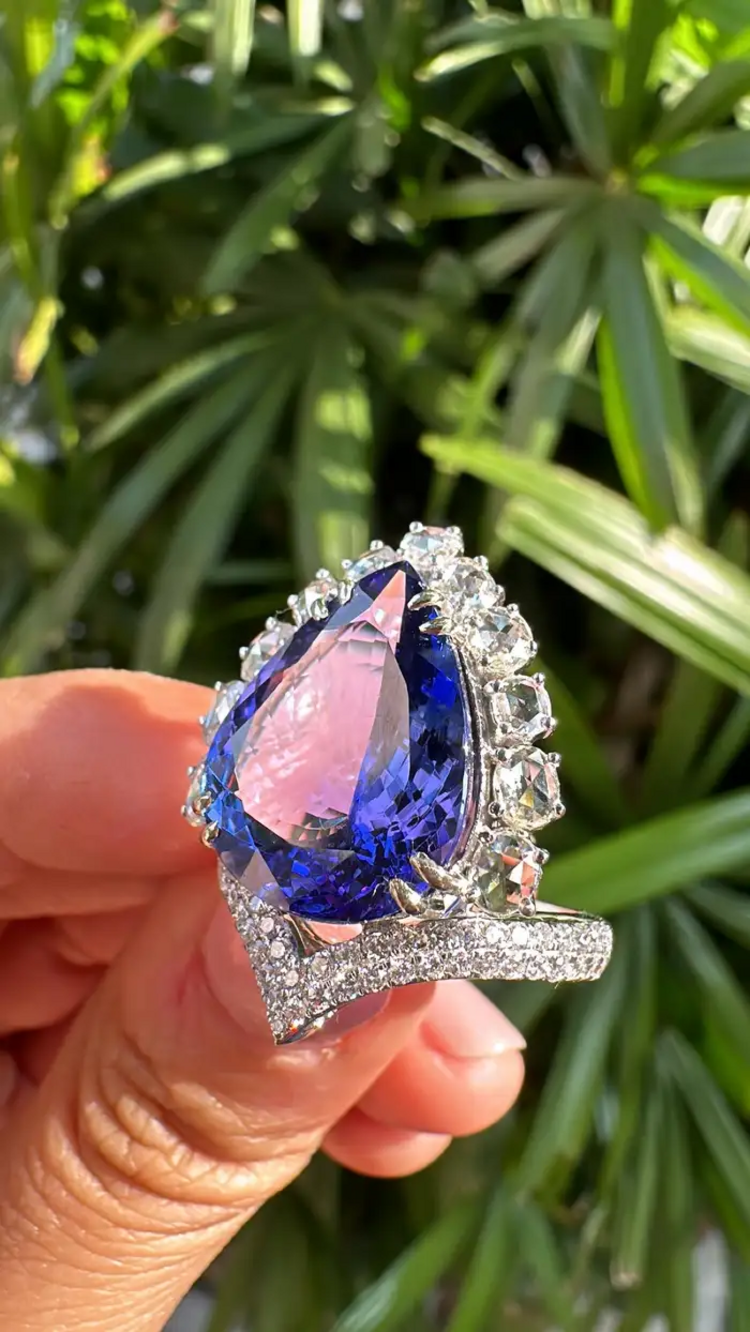Natural Pear Tanzanite Gemstone Statement Ring - 18k White Gold Rose Cut Diamonds Women Ring