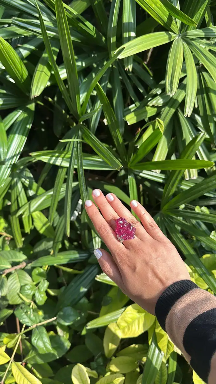 33.00 Ct. Carved Tourmaline Ring - 18k Gold Diamond Big Ring - Gemstone Floral Ring