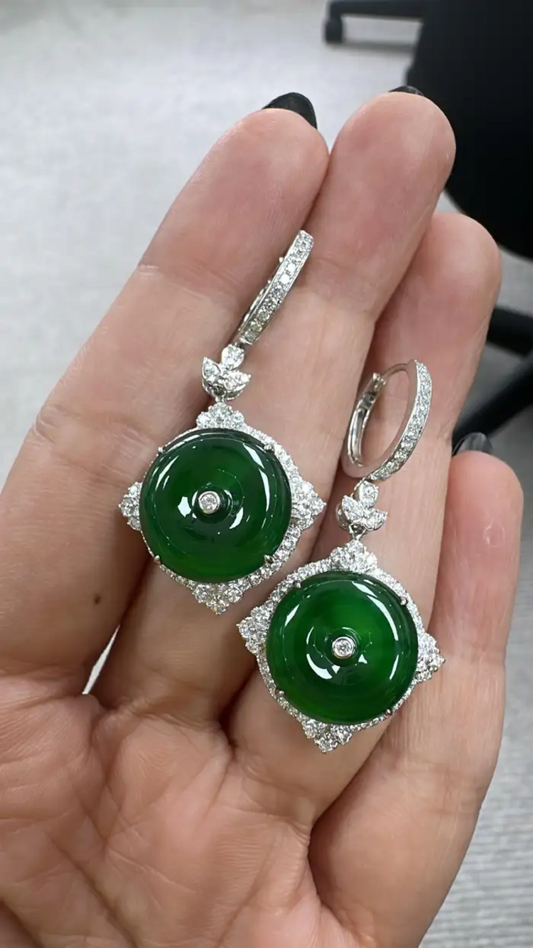 18k White Gold HKJSL Certified, Fei Cui Jade & Diamonds Dangle Earrings