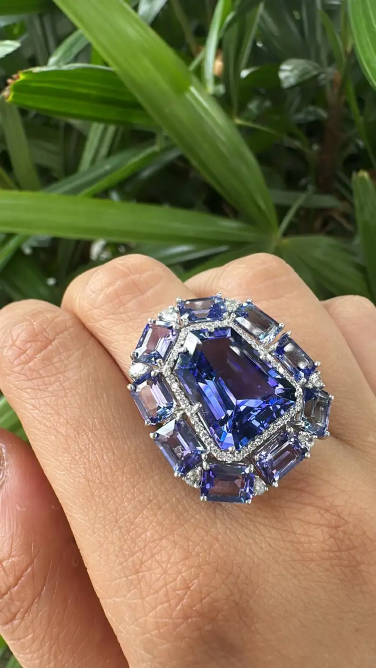 Natural Tanzanite & Rose Cut Diamond Cocktail Ring - 18k White Gold Diamond Wedding Ring