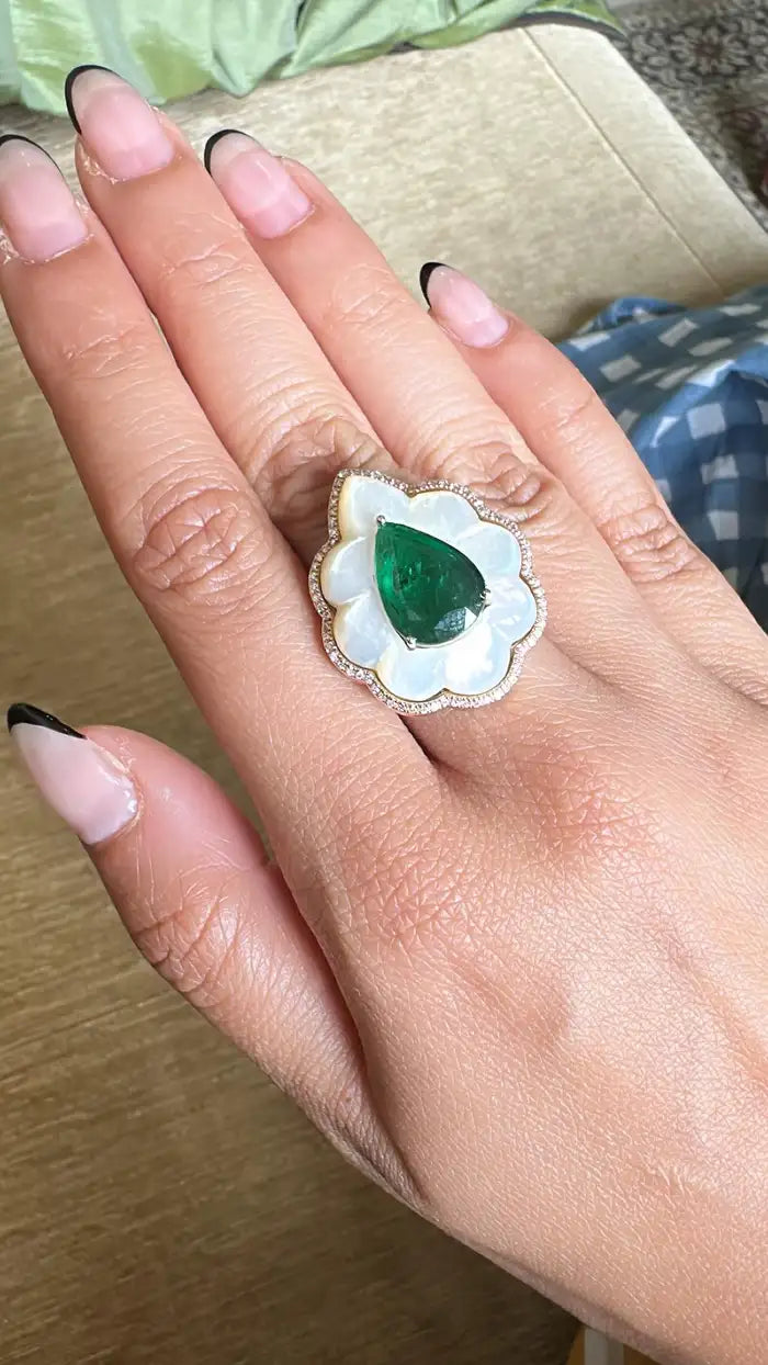 Natural Zambian Emerald & Mother of Pearl Cocktail Ring - 18k Yellow Gold Diamond Wedding Ring