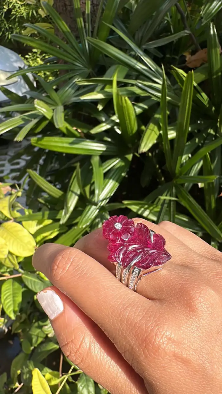 33.00 Ct. Carved Tourmaline Ring - 18k Gold Diamond Big Ring - Gemstone Floral Ring