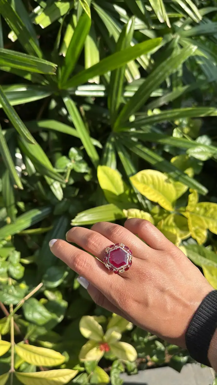 9.06 Ct Mozambique Ruby Cocktail Ring - 18k Yellow Gold Handmade Yellow Diamond Wedding Ring