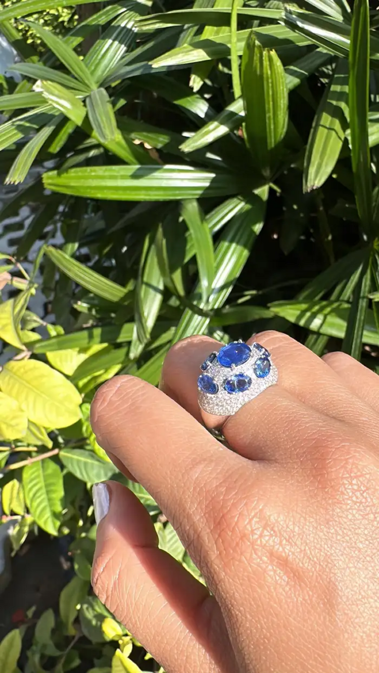 5.03 carats Ceylon Blue Sapphire Cocktail Ring - 18k White Gold Handmade Diamonds Ring