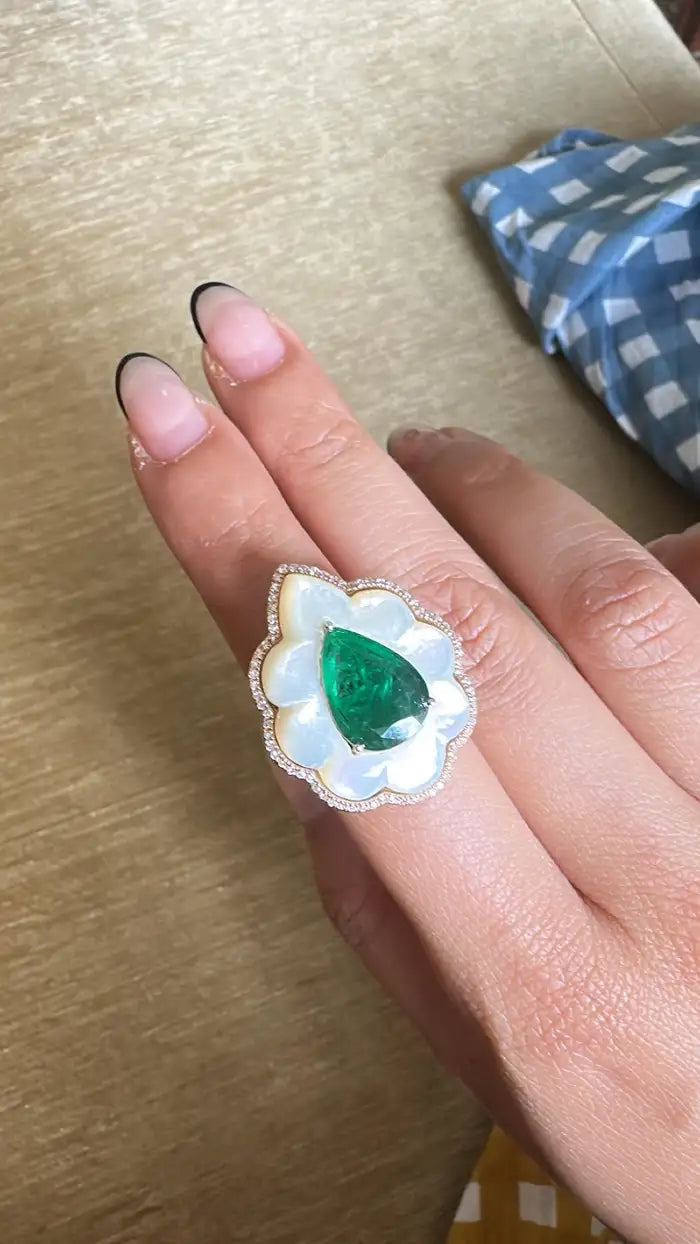 Natural Zambian Emerald & Mother of Pearl Cocktail Ring - 18k Yellow Gold Diamond Wedding Ring