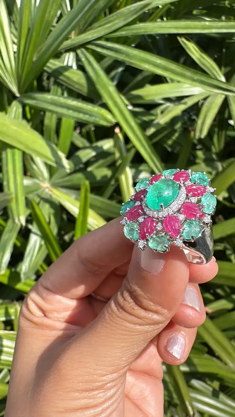 18k White Gold Carved Emerald & Ruby Gemstone Ring - Natural Colombian Emerald Cocktail Ring