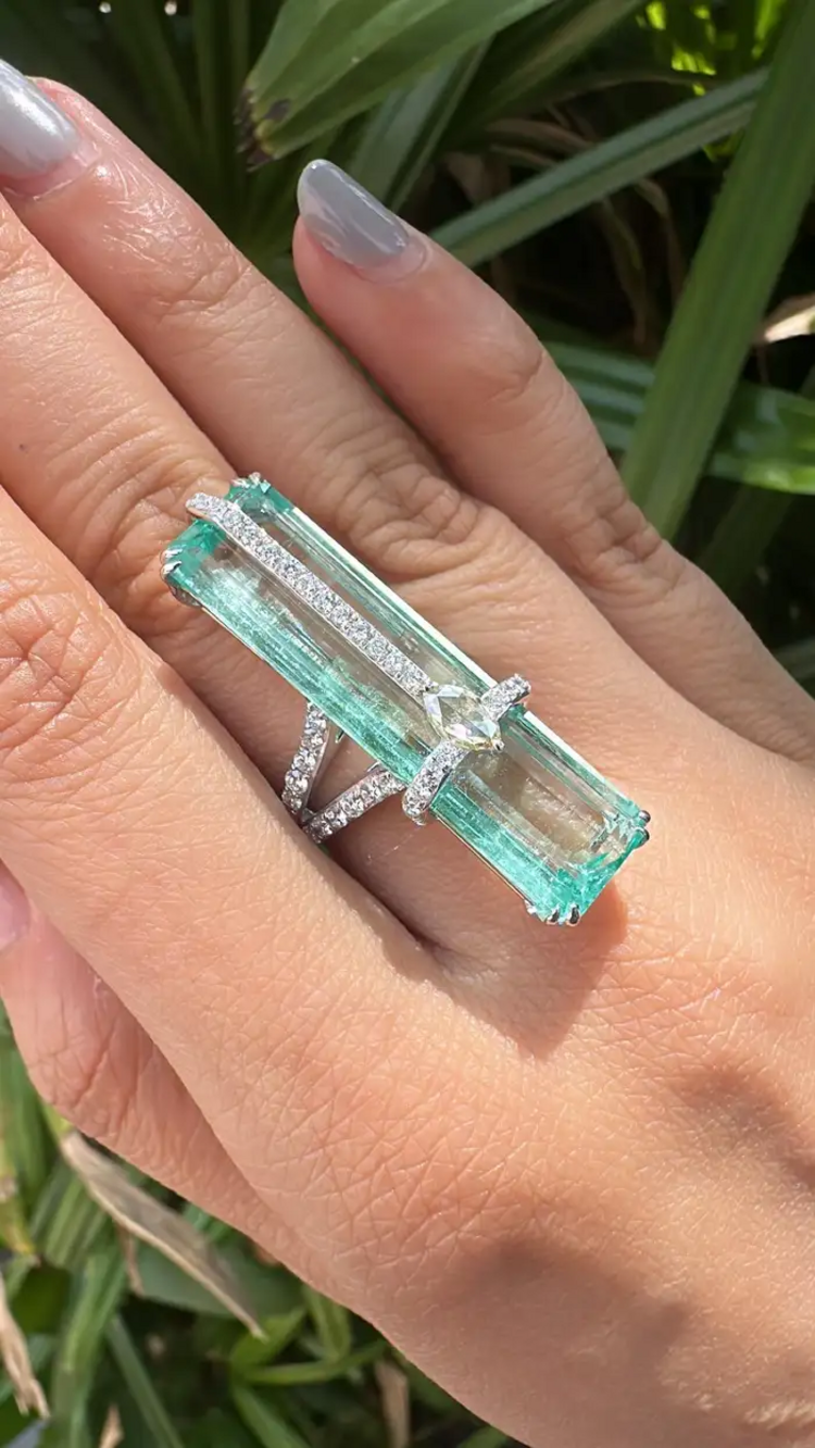 Natural Emerald & Rose Cut Diamond Wedding Ring - 18k White Gold Diamond Ring