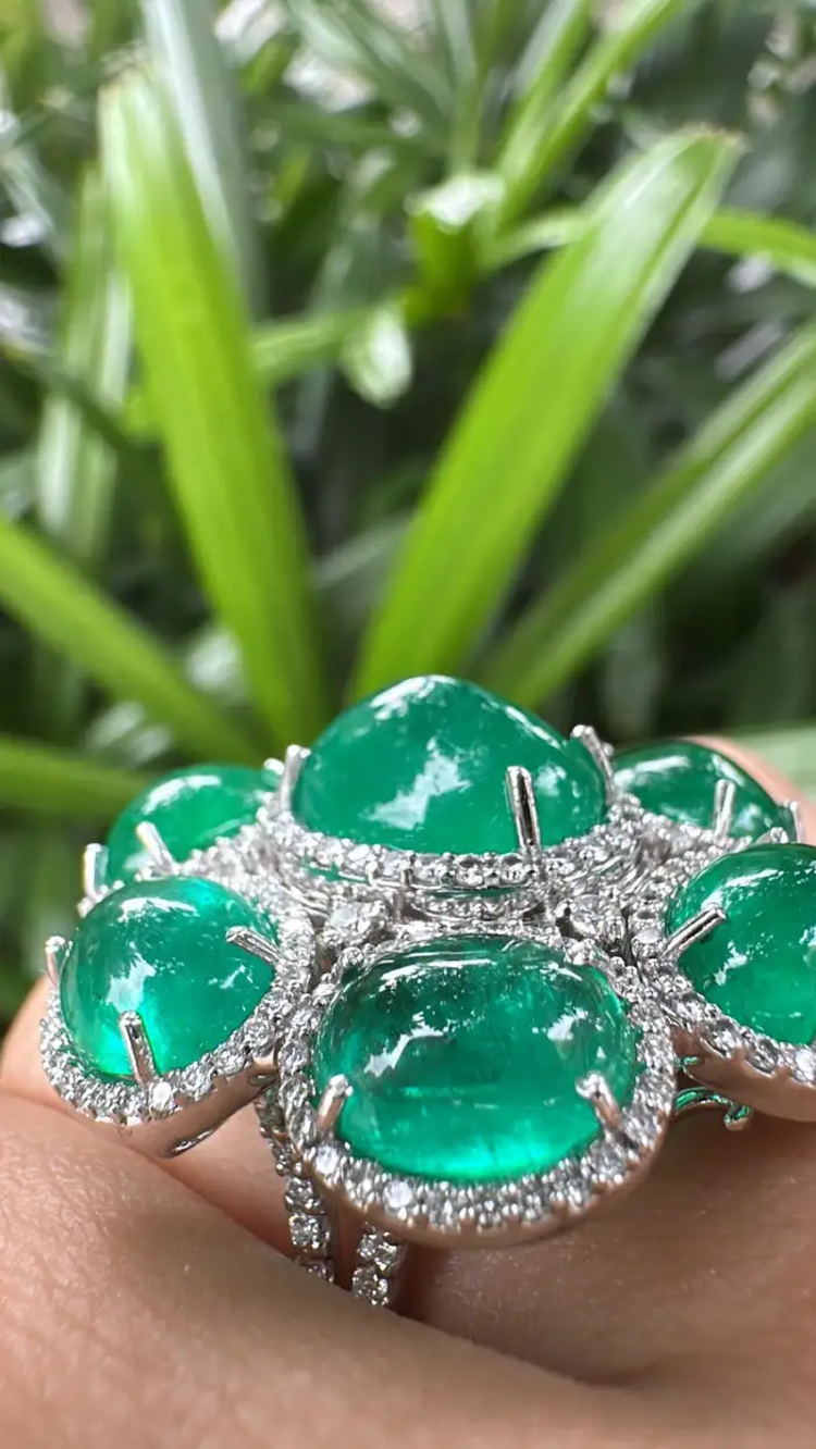 18k White Gold Diamond Statement Ring - Natural Cabochon Emerald Gemstone Ring