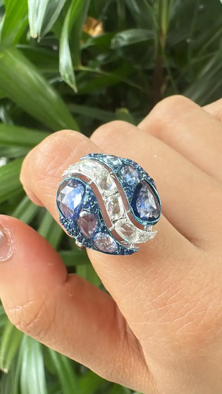 Natural Blue Sapphire Statement Ring - 18k White Gold & Rose Cut Diamond Cocktail Ring