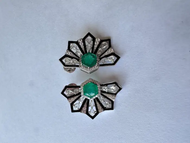 18k White Gold Handmade Stud Earrings - Natural Zambian Emerald & Diamond Women Earrings