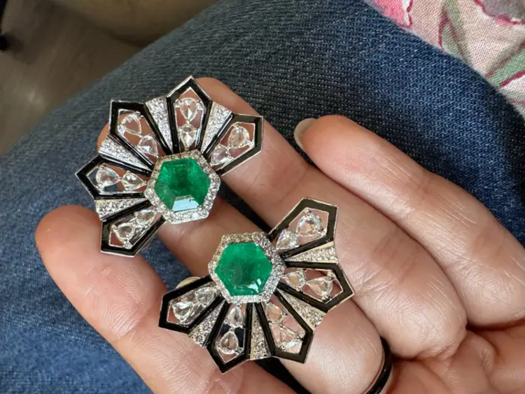 18k White Gold Handmade Stud Earrings - Natural Zambian Emerald & Diamond Women Earrings