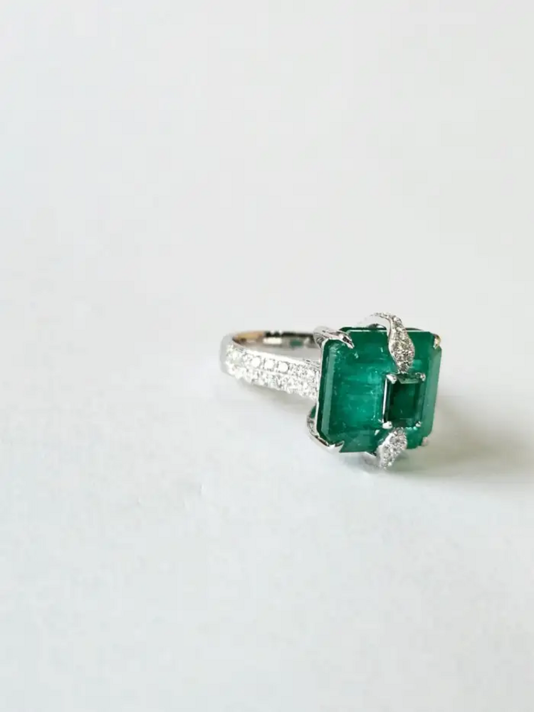 Natural Zambian Emerald Diamond Ring - 18k White Gold Handmade Ring - Gold Diamond Women Ring Gift
