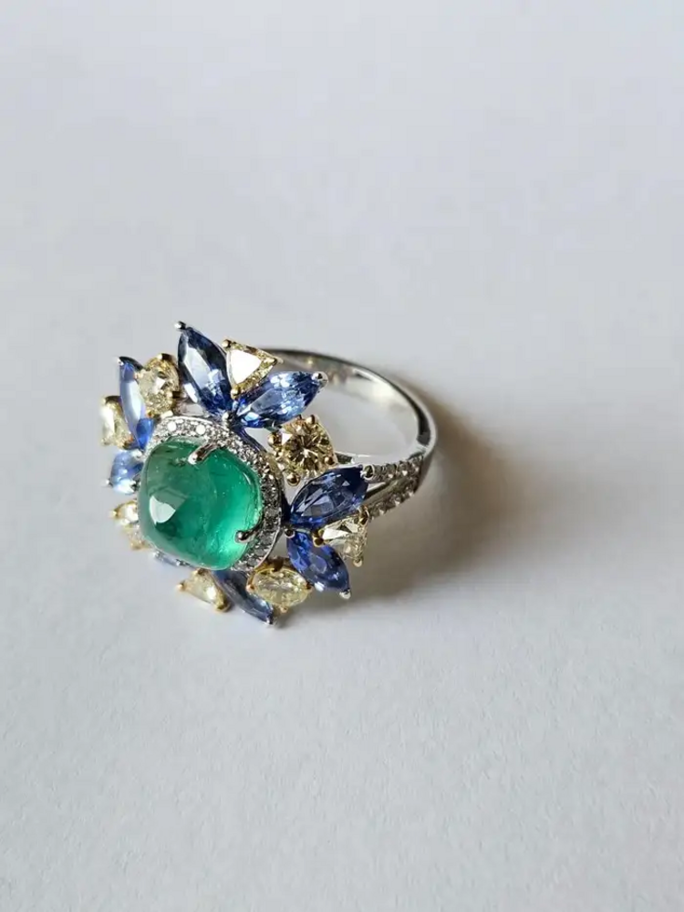 Natural Sugarloaf Zambian Emerald & Blue Sapphire Ring - 18k White Gold Handmade Diamond Ring