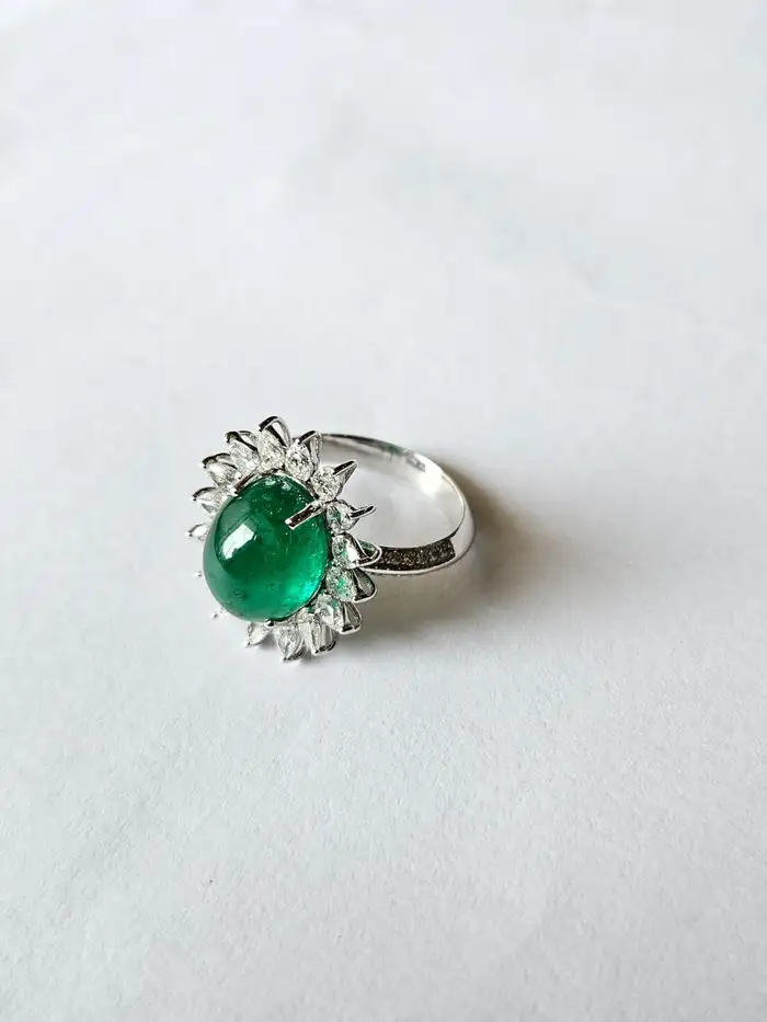 18k White Gold Handmade Diamond Ring - Natural Zambian Emerald Cocktail Ring
