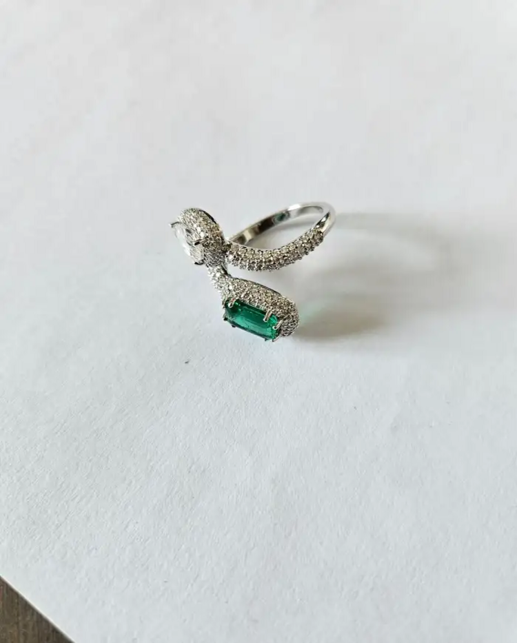 Zambian Emerald & Rose Cut Diamond Ring - 18k White Gold Handmade Wedding Ring
