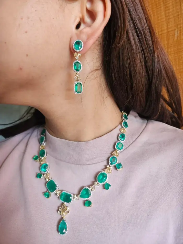 84.76 carats, Zambian Emeralds & Yellow Rose Cut Diamonds Necklace & Earrings