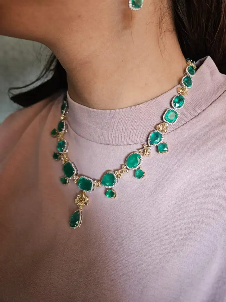 84.76 carats, Zambian Emeralds & Yellow Rose Cut Diamonds Necklace & Earrings