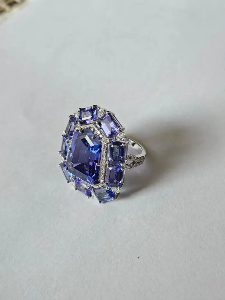 Natural Tanzanite & Rose Cut Diamond Cocktail Ring - 18k White Gold Diamond Wedding Ring