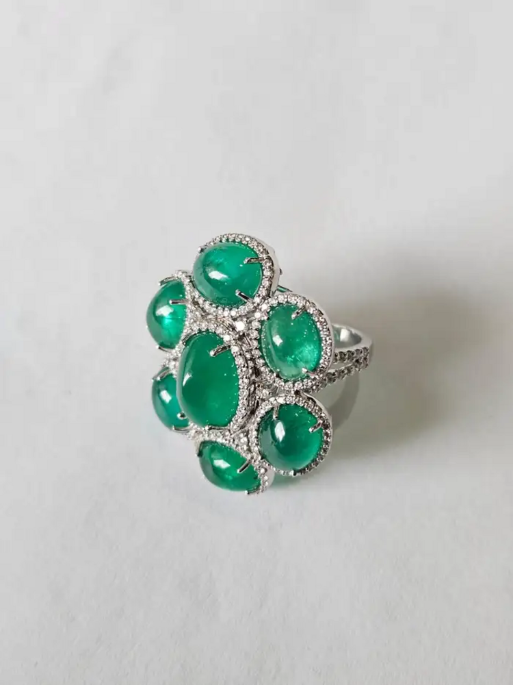 18k White Gold Diamond Statement Ring - Natural Cabochon Emerald Gemstone Ring