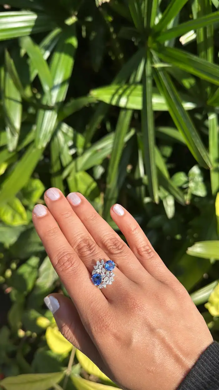 Natural Tanzanite Gemstone & Diamond Wedding Ring - 18k White Gold Handmade Ring
