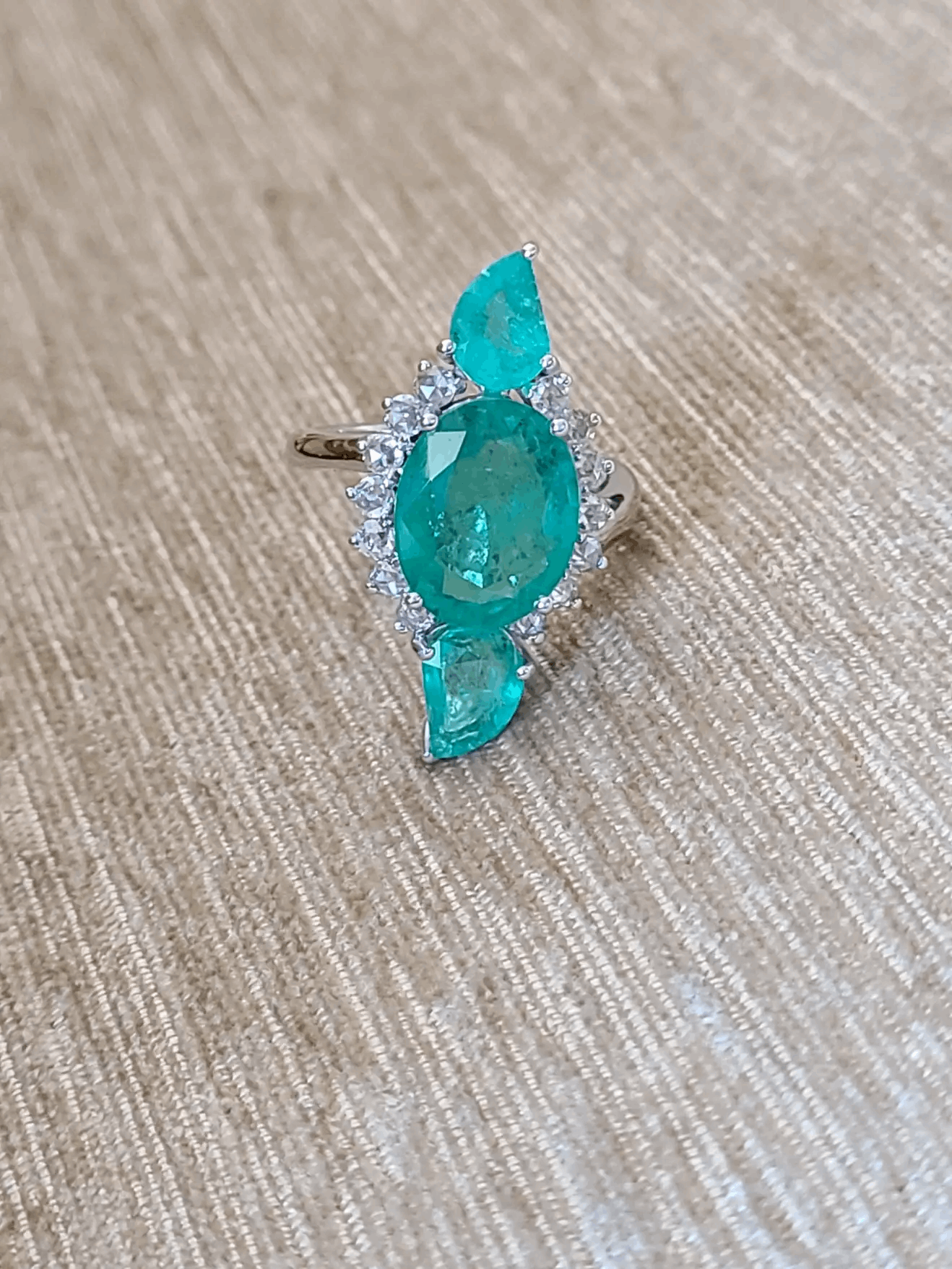 Natural Emerald and Diamond Rose Cut Ring Set in 18 Karat Gold