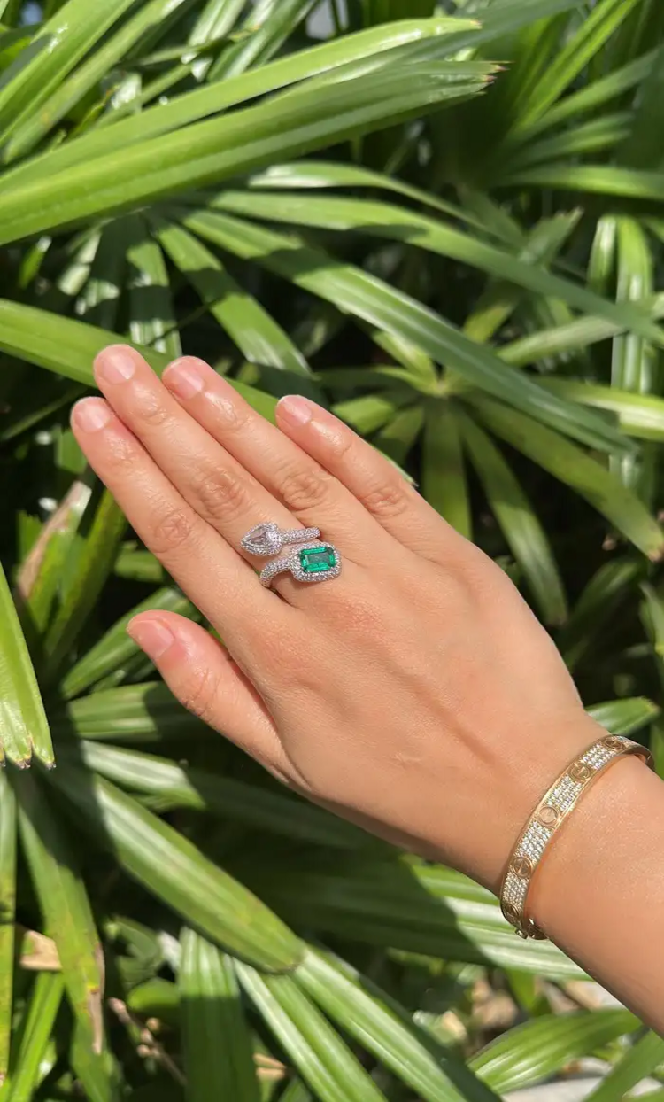 Zambian Emerald & Rose Cut Diamond Ring - 18k White Gold Handmade Wedding Ring