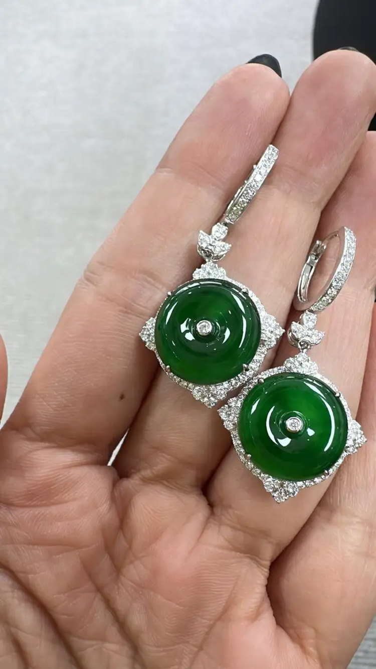 18k White Gold HKJSL Certified, Fei Cui Jade & Diamonds Dangle Earrings