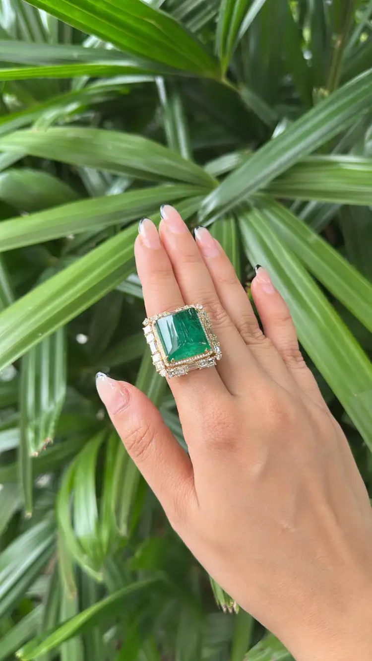 Natural 25.21 Ct. Zambian Emerald Statement Ring - 18k Yellow Gold Wedding Ring With Yellow Diamonds