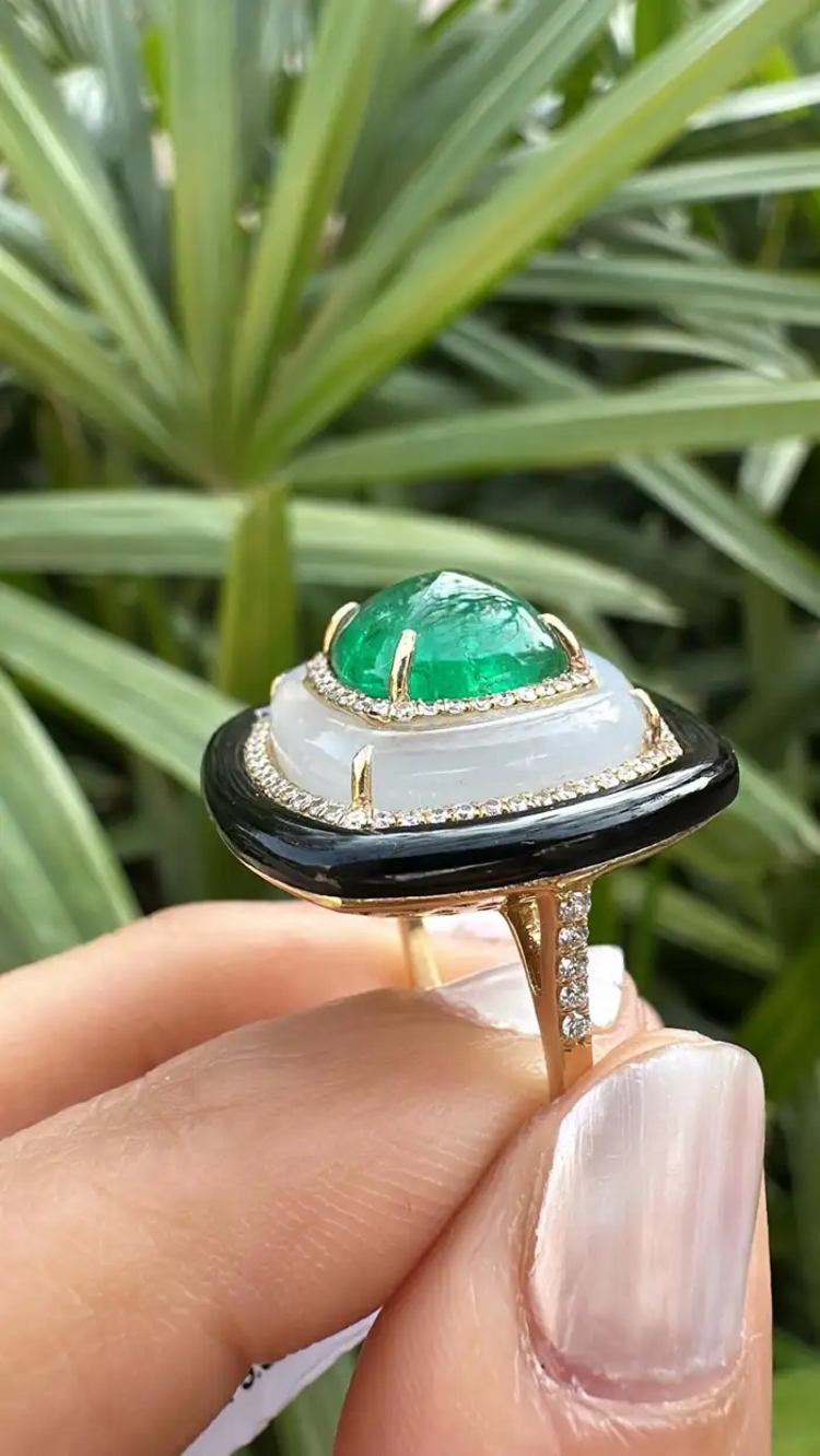 18K Yellow Gold Emerald Ring with Chalcedony, Black Onyx & Diamond Accents – Luxury Statement Jewelry