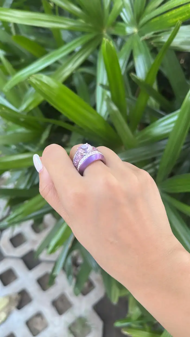 5.23 carats, Kunzite, Pink Sapphires & Diamonds Titanium Ring with Platinum 900