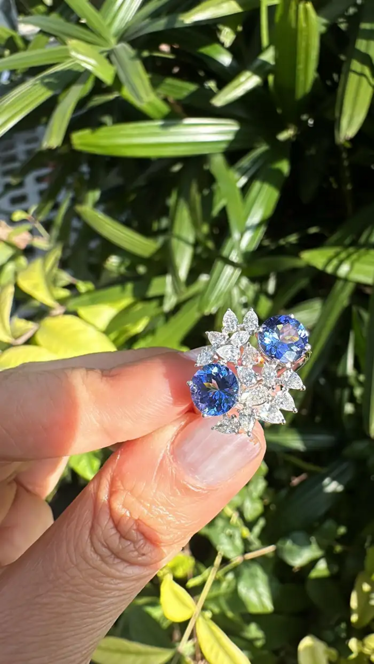Natural Tanzanite Gemstone & Diamond Wedding Ring - 18k White Gold Handmade Ring