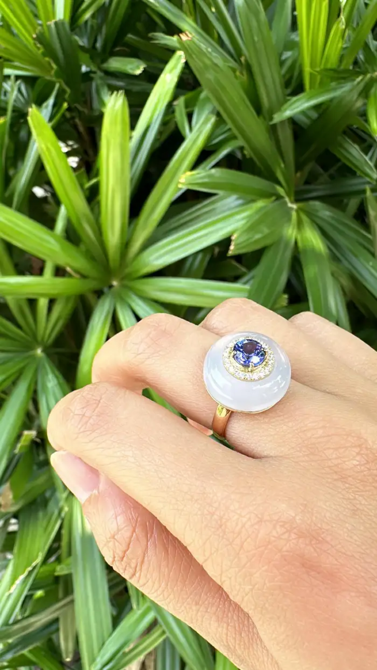 Natural Tanzanite & Chalcedony Gold Ring - 18k Yellow Gold Diamond Cocktail Ring