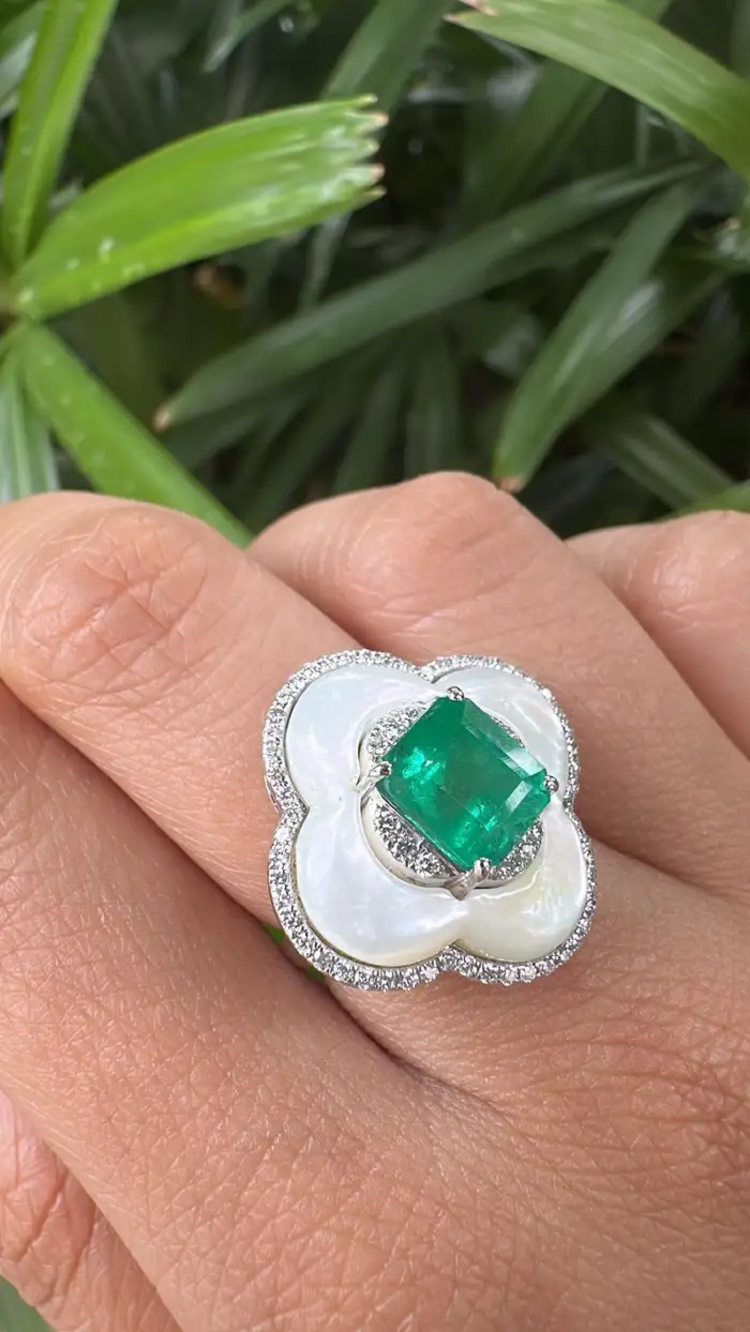 Natural Zambian Emerald Gold Ring - 18k White Gold Diamond & Mother Of Pearl Wedding Ring