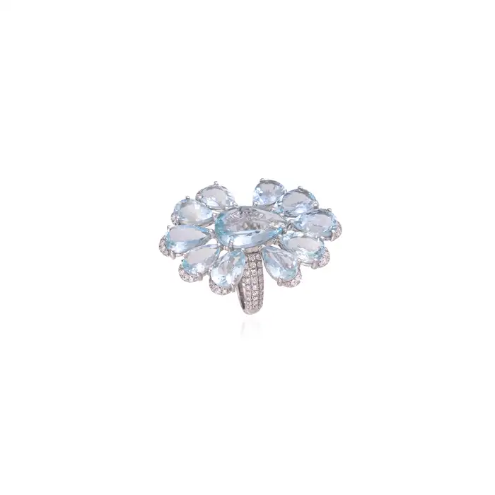 Set in 18K White Gold, 16.20 carats Aquamarine & Diamond oversized Cocktail Ring