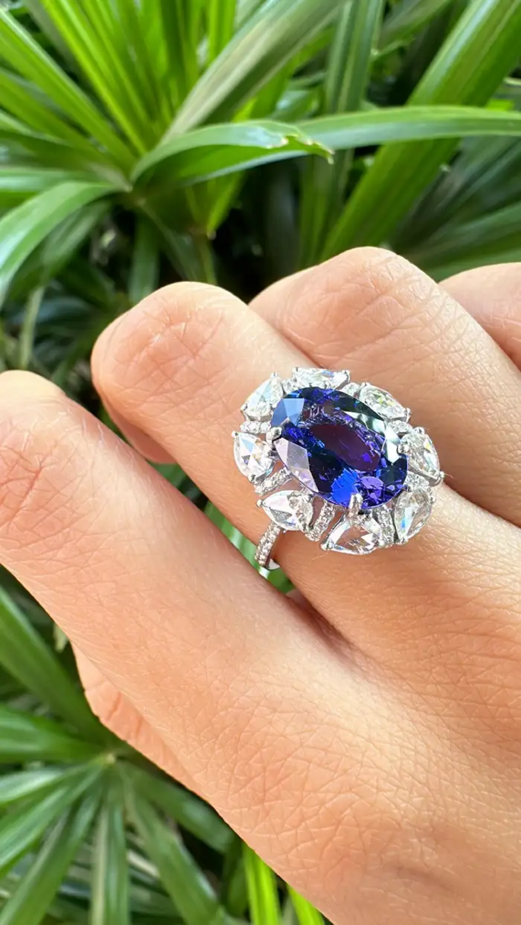 18k White Gold Diamond Ring | Natural Tanzanite Gemstone Cocktail Ring | Wedding Ring