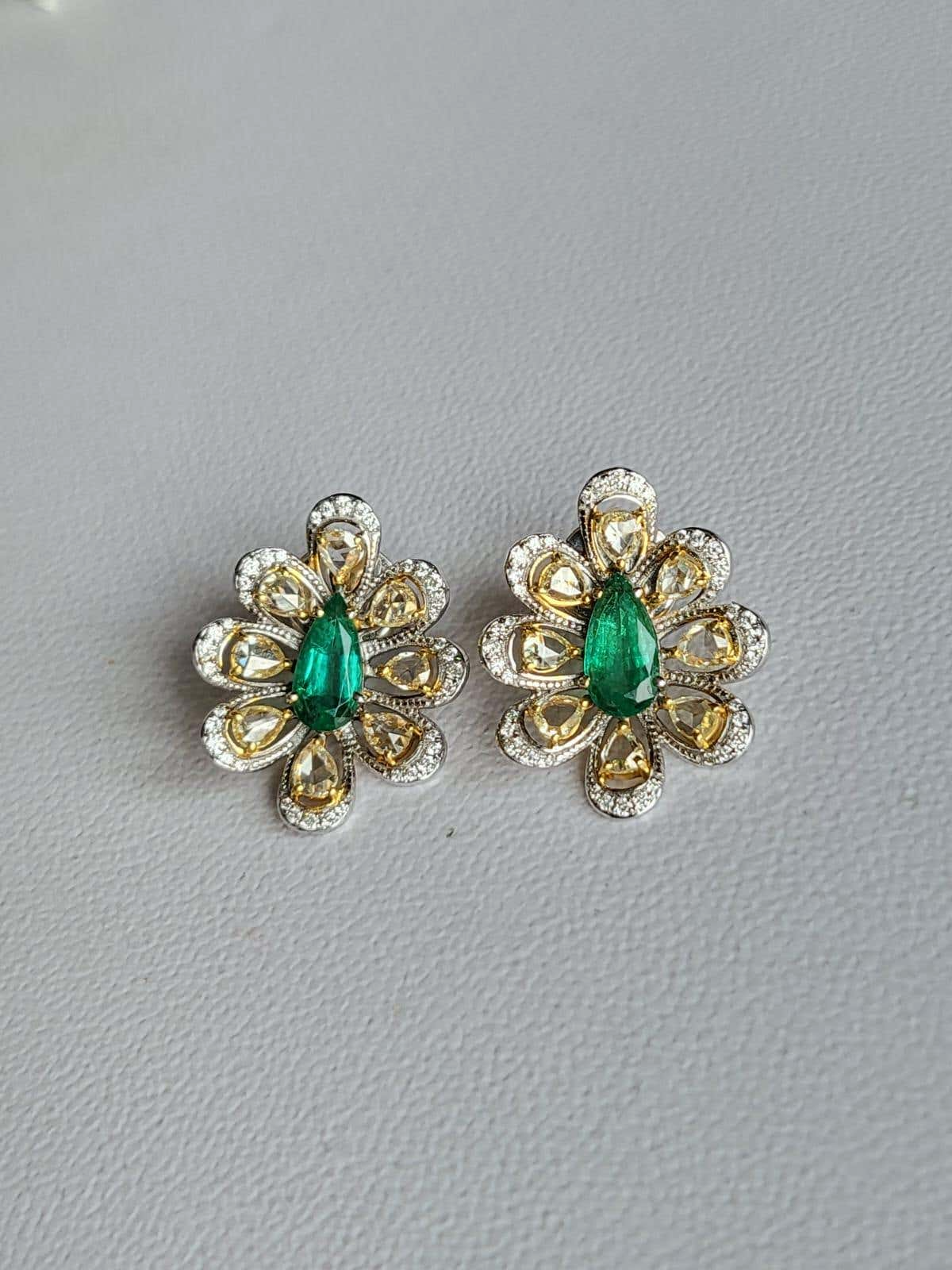 Diamonds Stud Earrings