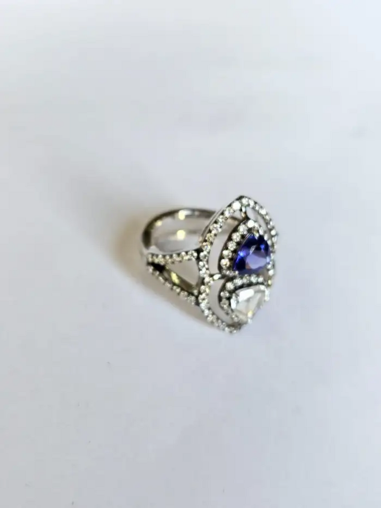 Trillion Shape Tanzanite Gold Ring - Natural Rose Cut Diamond 18k Gold Wedding Ring
