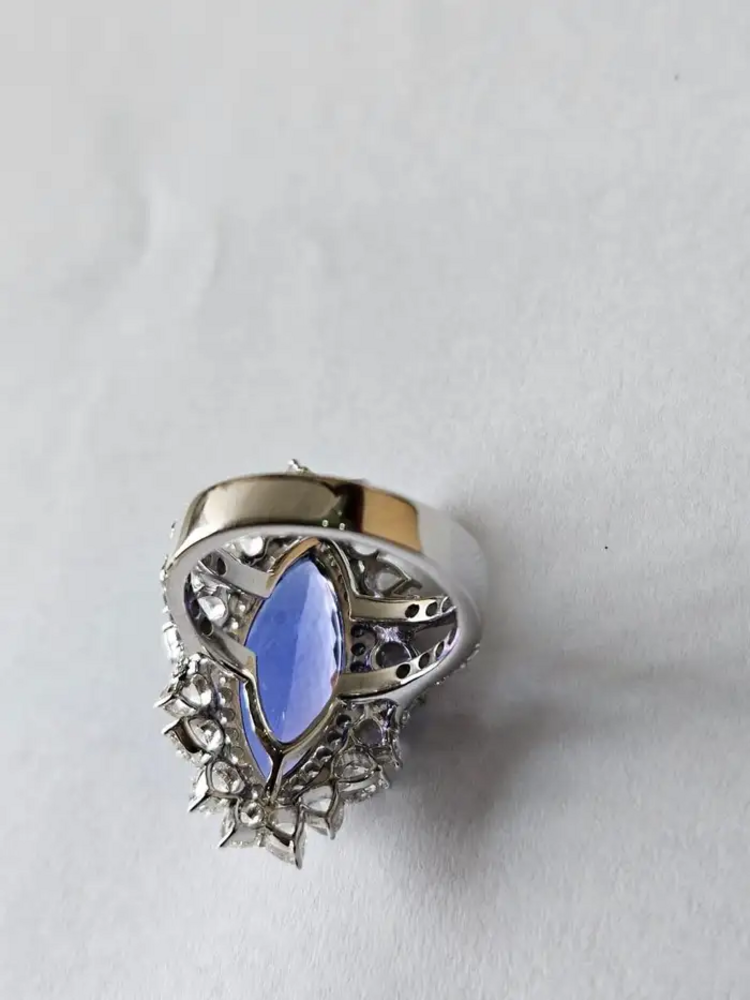 7.92 Ct. Natural Tanzanite Gemstone Statement Ring - 18k White Gold Diamond Engagement Ring