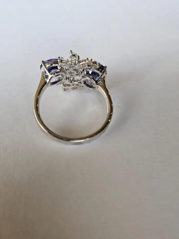 Natural Tanzanite Gemstone & Diamond Wedding Ring - 18k White Gold Handmade Ring