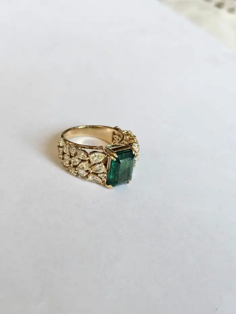 Natural Zambian Emerald Statement Ring - 18k Yellow Gold & Yellow Diamonds Wedding Ring