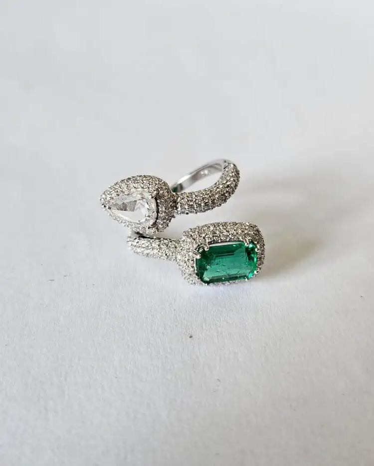 Zambian Emerald & Rose Cut Diamond Ring - 18k White Gold Handmade Wedding Ring