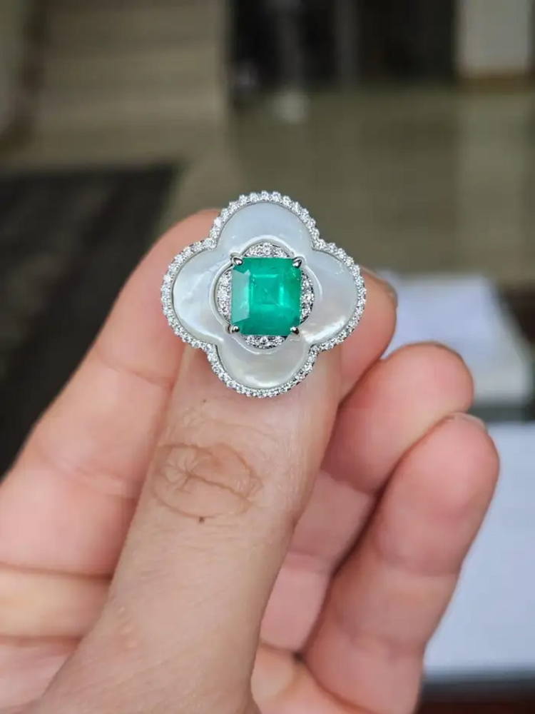 Natural Zambian Emerald Gold Ring - 18k White Gold Diamond & Mother Of Pearl Wedding Ring